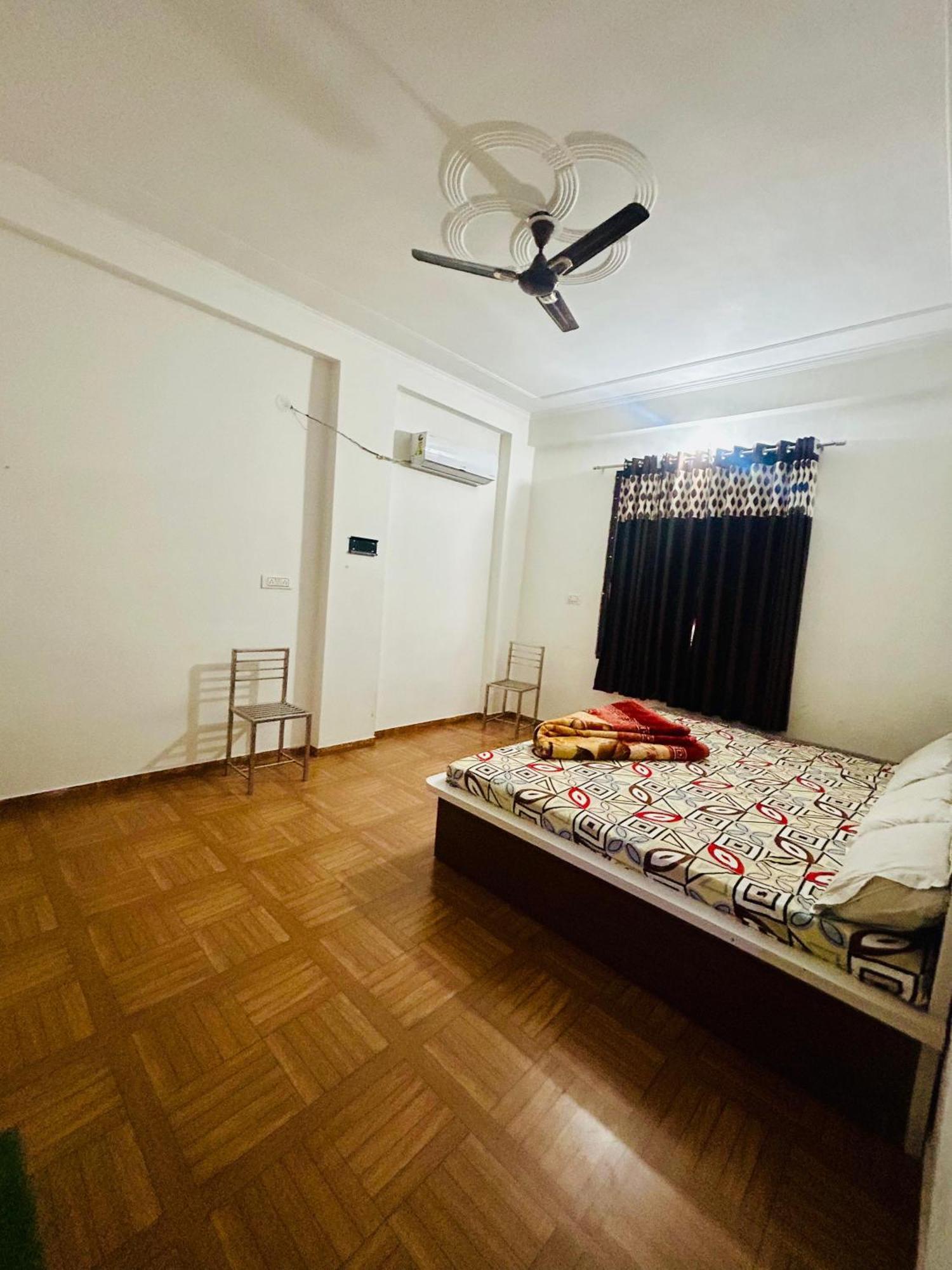Milan Hotel & Restaurant Sikar 외부 사진